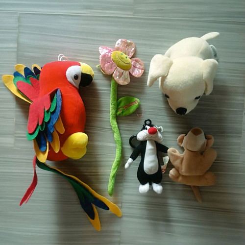 Stuffed toys like new, pack of 5 pieces