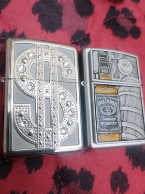 Zippo pack of 2 new 2007/2018