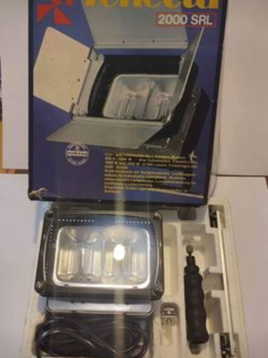 Reflecta 2000 SRL projector used