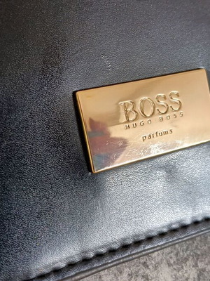 Τσάντα εγγράφων Boss μεταχειρισμένη, μαύρη και γκρι