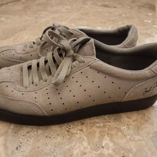 Fred Perry Casual Shoes size 42 like new, grey