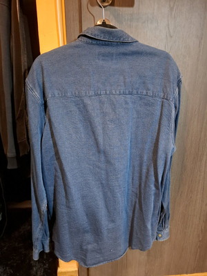 Blue denim-style shirt Pull & Bear like new