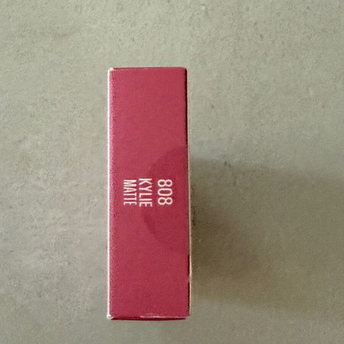 Kylie Cosmetics lip kit lip set new, shade 808 Kylie