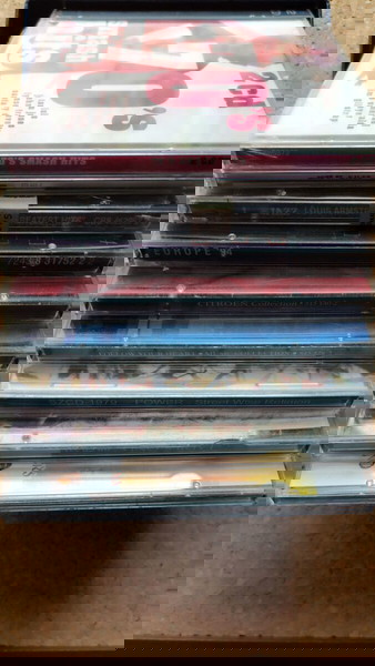 Πακέτο 10 CD μόνο 10 ευρώ