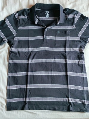 Volcom polo modern fit XL σαν καινούργιο, μαύρο και γκρι