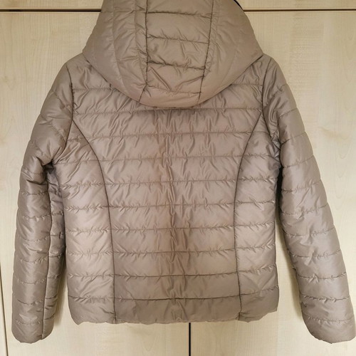 Beige champagne jacket with fur lining, like new, small size