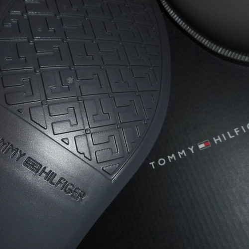 Tommy Hilfiger gray glossy rubber boots new, size 42, waterproof