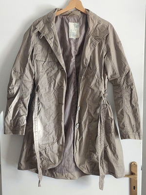 Garcia trench coat, beige, size Medium