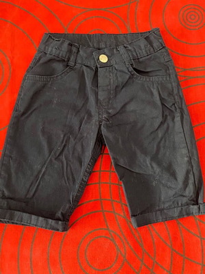 Παιδικό σορτσάκι μαύρο 3 ετών σαν καινούργιο, καλοκαιρινό βερμούδα