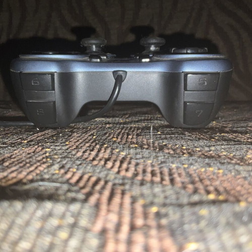 Logitech Rumblepad 2 USB gamepad for PC, very good condition