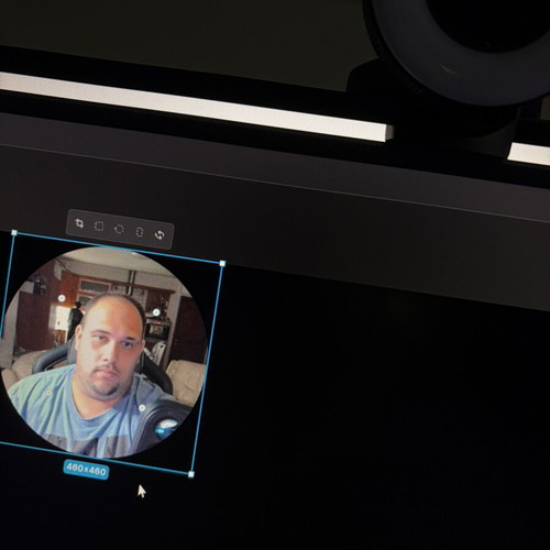 Razer Kiyo Web Camera Full HD 1080p used with autofocus and ringlight