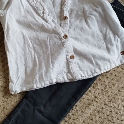 Girls' set with white Mothercare shirt and black denim leggings, like new