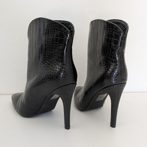 Tulipano ankle boots with heel new size 37