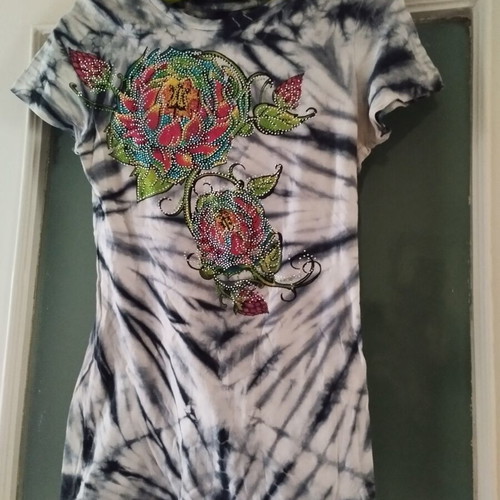 In Vein tie dye rock T shirt with Swarovski floral new, size M