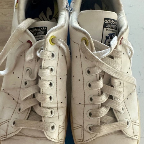 Stan Smith collectible athletic shoes used, size 40 2/3, with neon
