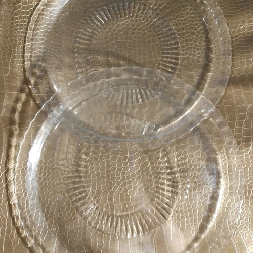 Serving platters used, 2 pieces, 32 centimeters