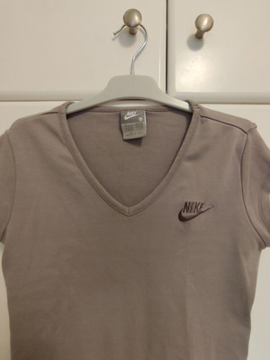 Nike t-shirt μέγεθος S σαν καινούργιο