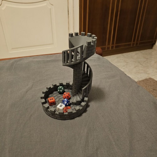 Dice Tower for board games and DND, like new, 20 cm height