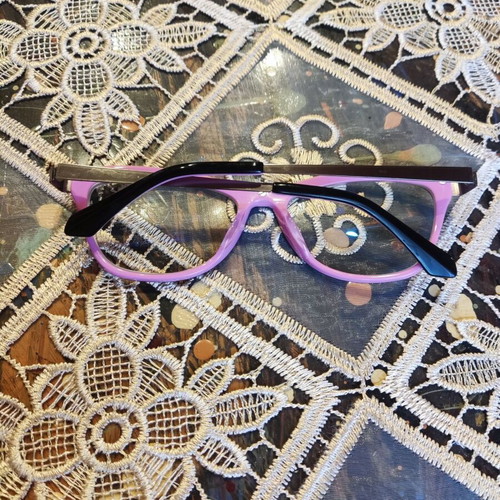 El Gio eyeglasses used, pink and purple frame 54-17-140