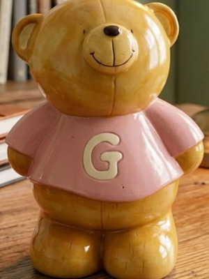 Ceramic piggy bank large size, like new, height 17 cm