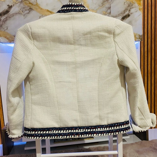 Chanel women's knitted jacket like new, white, size L
