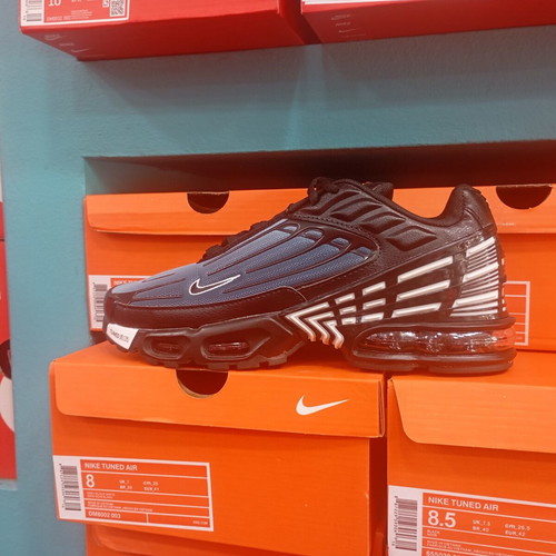 Nike Tn sneakers new, black multicolor