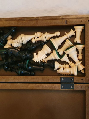 Magnetic chess game used