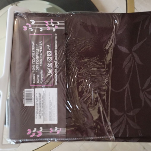 Tablecloths new, pack of 4, alekiasta