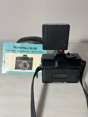 Rolleiflex SL26 and Rollei 100 XLC vintage cameras used, needs service