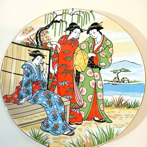 Studio - Hibino collectible porcelain plate set with geisha theme