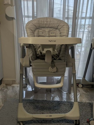 Peg Perego highchair foldable with adjustable height like new