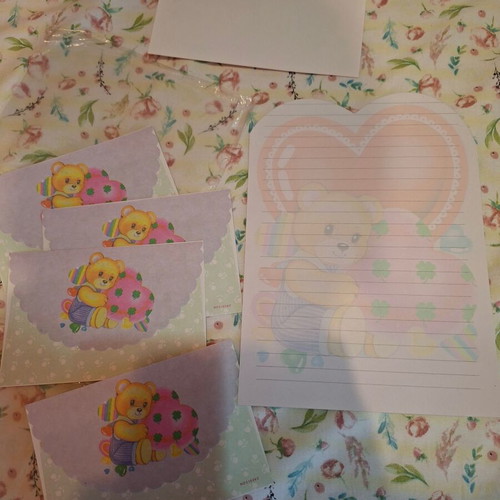 Vintage stationery set from 1990s with 4 envelopes and 6 notepad pages