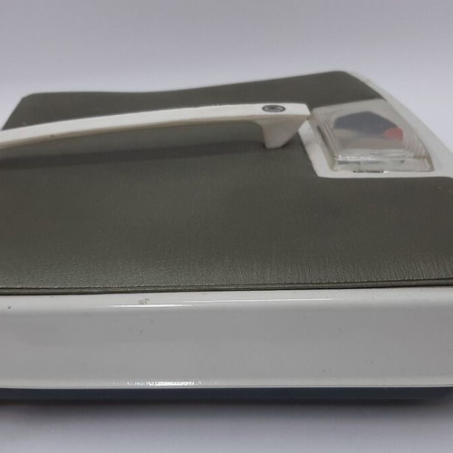 Vintage mechanical scale used, 125 kg capacity, large platform, analog display
