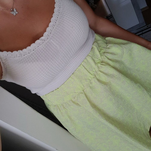 Zara skirt with high waist like new, size L, neon yellow-green