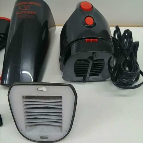 Black & Decker Dustbuster Auto 12V Car Handheld Vacuum Like New