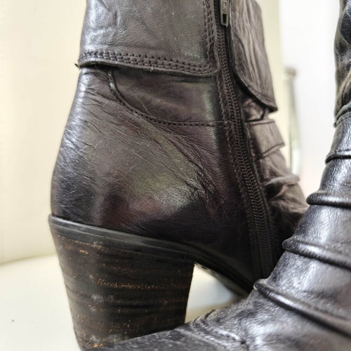 Pesaro Italian leather boots, insole 25cm, size 39.5