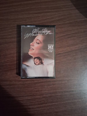 Vintage κασέτα Vicki Sue Robinson Movin' On μεταχειρισμένη, disco-soul