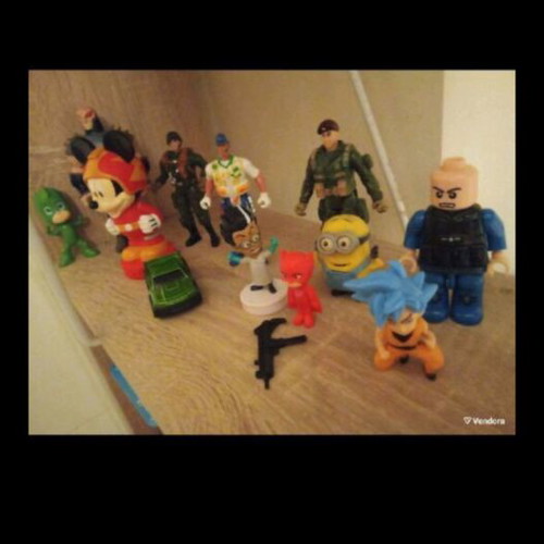 Various toy figures, set