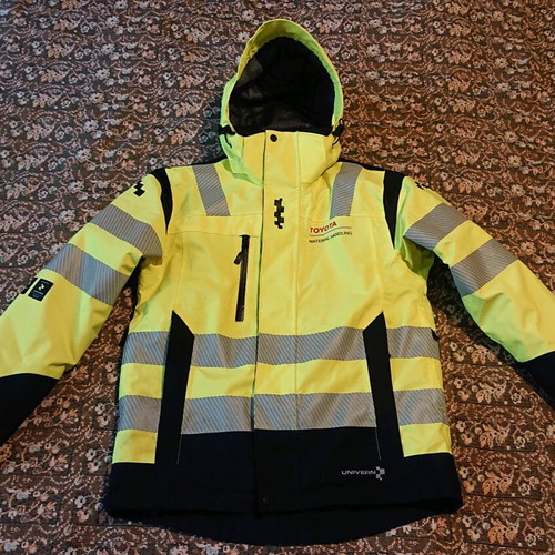 Work jacket like new, size M, windproof and waterproof