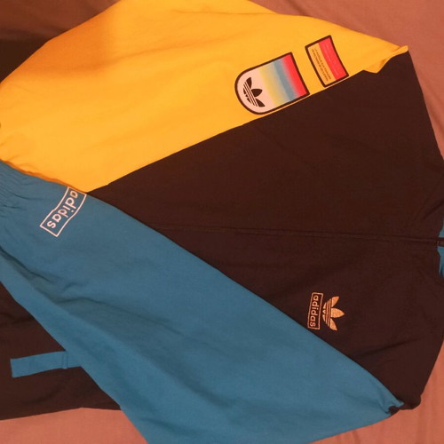Adidas jacket special edition new, size M, black multicolor