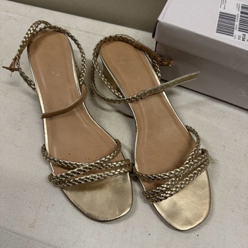 Gold sandals like new, size 40, About you