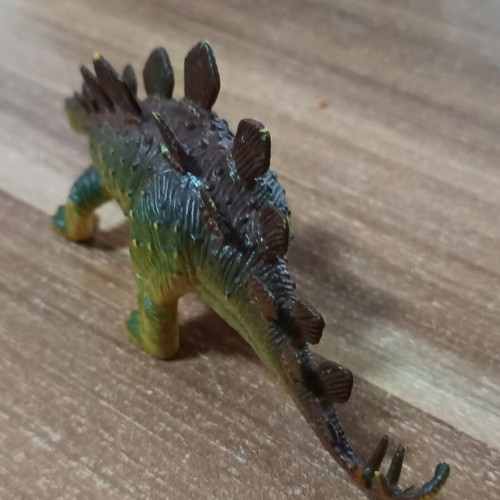 Stegosaurus dinosaur figure used, length 12cm