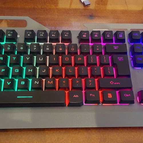 NOD Defender gaming keyboard like new with RGB lighting US layout