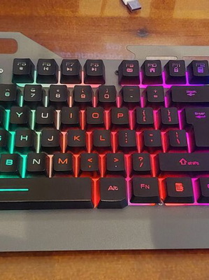 NOD Defender gaming keyboard like new with RGB lighting US layout