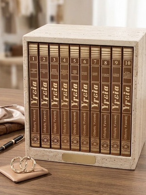 Medical encyclopedia set like new, 10 volumes, Greek