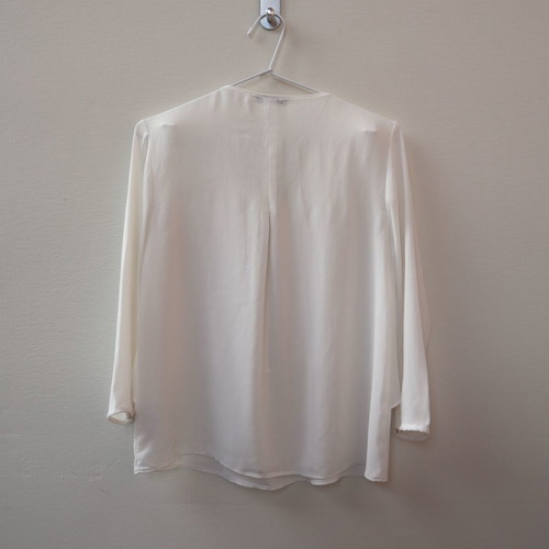 Bershka white blouse used with zipper, size S