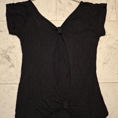 Black T-shirt like new with open back, size S