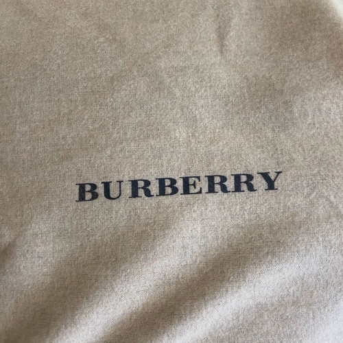 Burberry Men Bag new, black