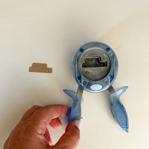 Large tag punch for scrapbooking and crafts