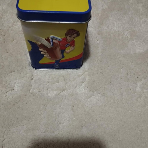 Caotoni tin money box like new, yellow with blue details